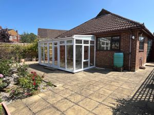 Rear- click for photo gallery